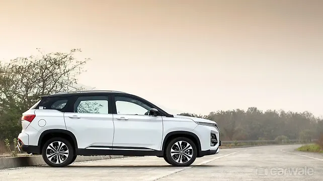 MG Hector Exterior Right Side View