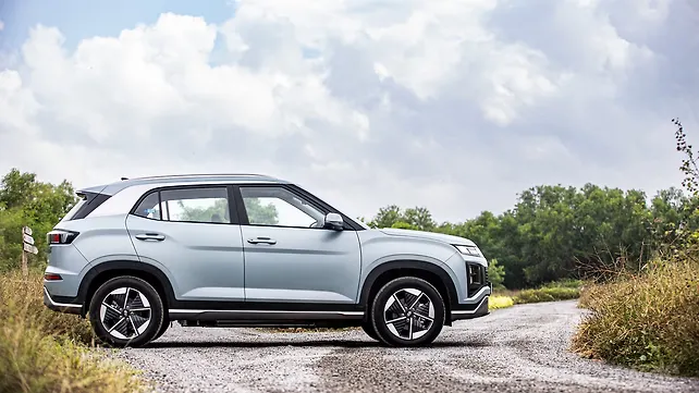 Hyundai Creta Electric Exterior Right Side View
