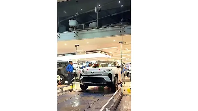 Tata Harrier EV Front View