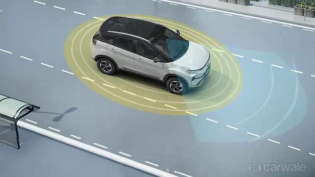 Tata Nexon EV Right Front Three Quarter