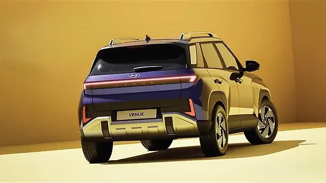 Hyundai New Venue Right Rear Three Quarter