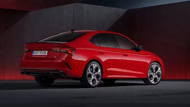 Skoda Octavia RS Right Side View