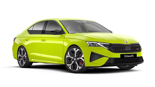 Skoda Octavia RS Right Front Three Quarter