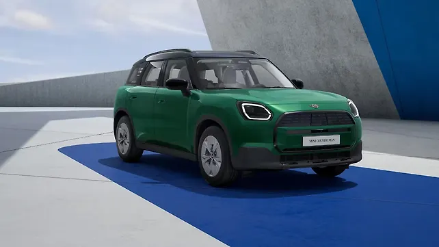 Mini Countryman Electric Lineup Updated, New Classic Variant Introduced